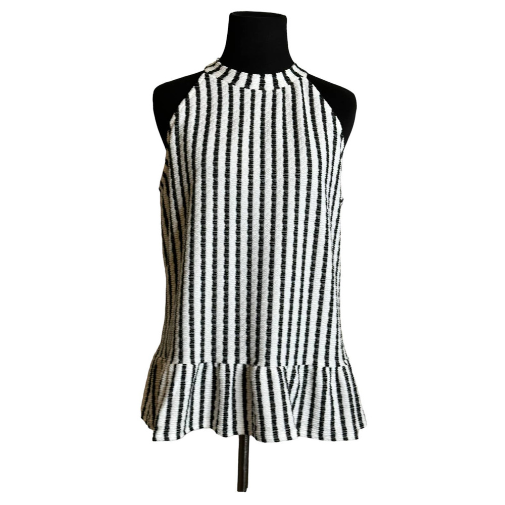 W5 black white sleeveless ruffled hem blouse size Large